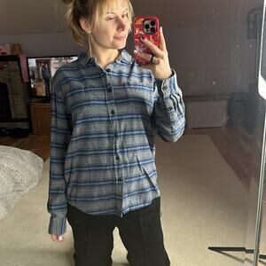 Quiksilver: Stripped Gray and Blue Button Down